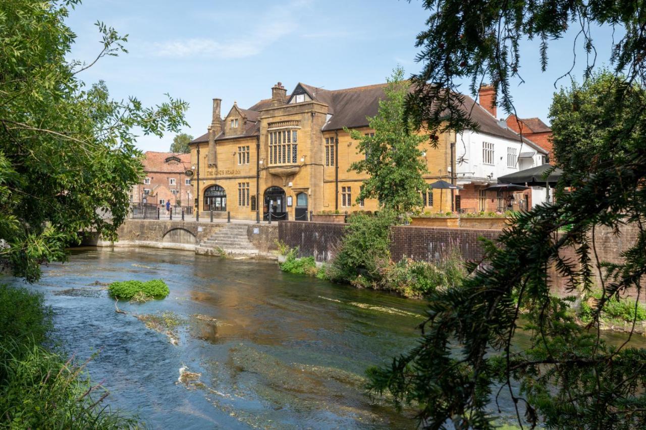 The Kings Head Inn Wetherspoon Salisbury Eksteriør billede